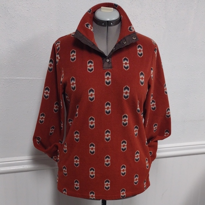 Wrangler Rust Pullover Womwn's Sweater Southwenstern Or Western Style Print.